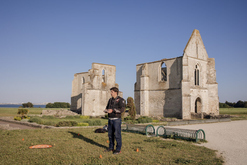 Drone Abbaye Piste Décollage